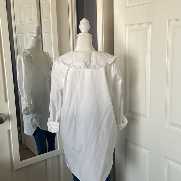 H&M oversized white ruffle button down shirt - Picture 7 of 7